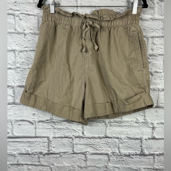 Abercrombie & Finch Drawstring paper bag khaki shorts M - Picture 2 of 4